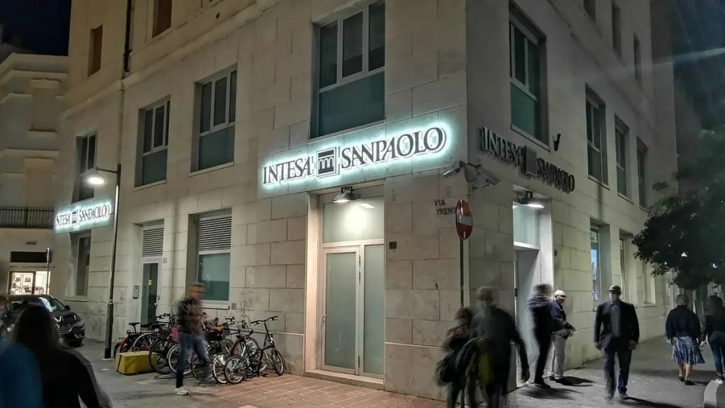 Crypto Confidence Surges As Italy’s Largest Bank Doubles Holdings In Q1
